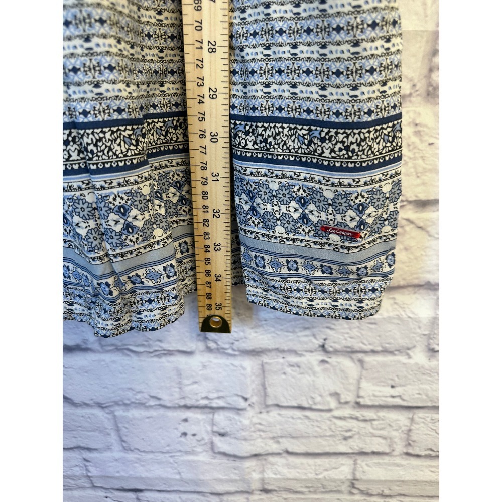 19 Cooper Blue and White Patterned Midi Dress - Picture 2 of 7
